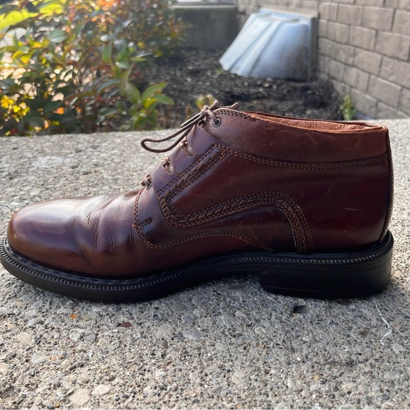 Johnston Murphy Vintage Welch Cut Round Toe Brown Leather Boots Men 9.5M - Picture 8 of 16